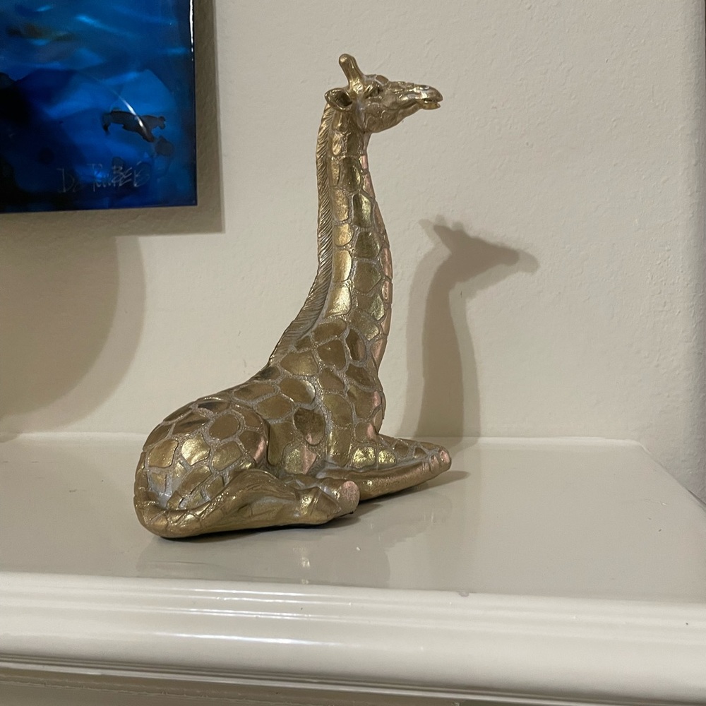 Gold Giraffe